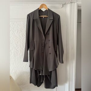 Morgane Le Fey grey long jacket